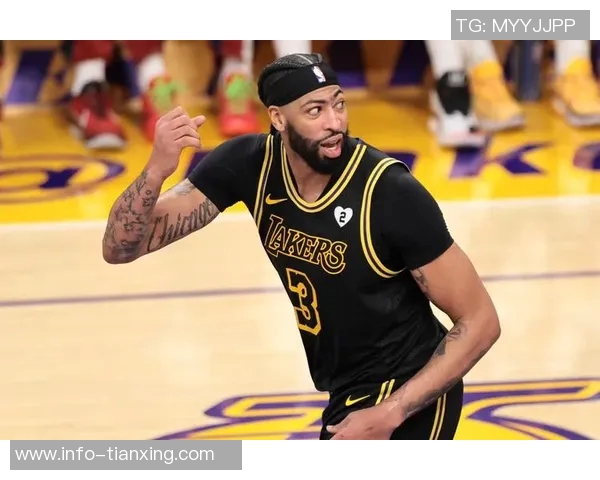 基德强调浓眉不仅进攻出色其防守能力同样对球队至关重要